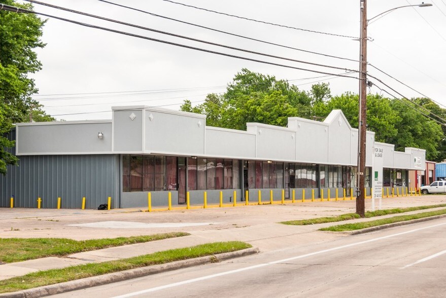 More Photos Of 5602-5608 Pinemont Dr, Houston Storefront Retail Office For Lease