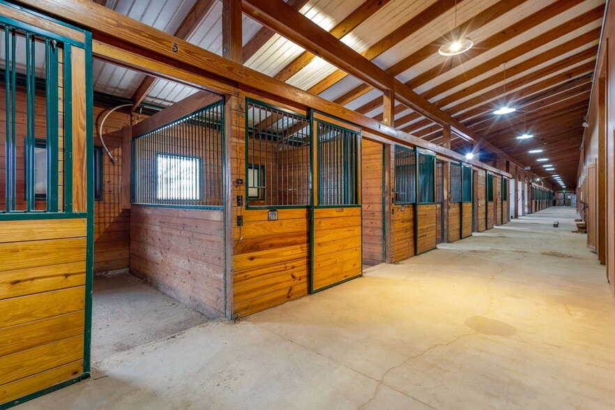 More Photos Of 12298 Croton Rd, Croton Specialty For Sale