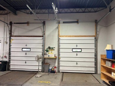 More Photos Of 1535 S 101st St, West Allis Manufacturing For Lease