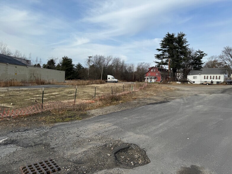 More Photos Of 2 Juniper St, Winchendon Storefront Retail Residential For Sale