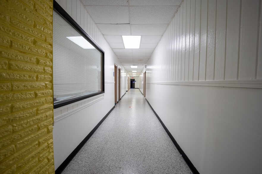 More Photos Of 5435 S Braeswood Blvd, Houston Specialty For Sale