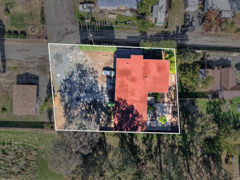 More Photos Of 4584 S Terrace Ave, Lakeport Apartments For Sale