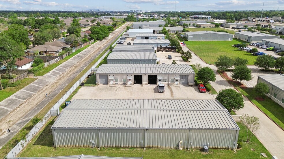 More Photos Of , League City Industrial For Sale