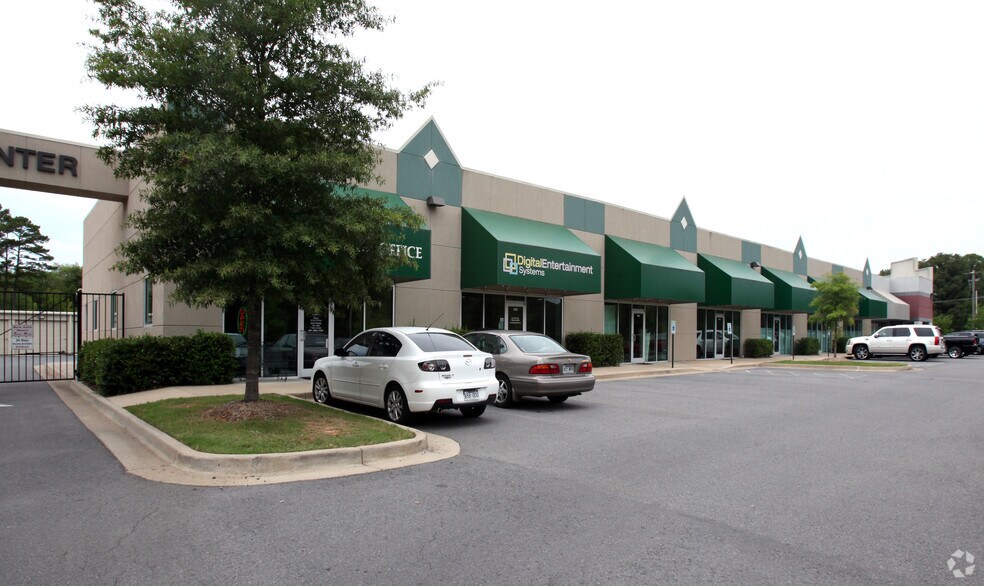 More Photos Of 16101 Cantrell Rd, Little Rock Office For Lease
