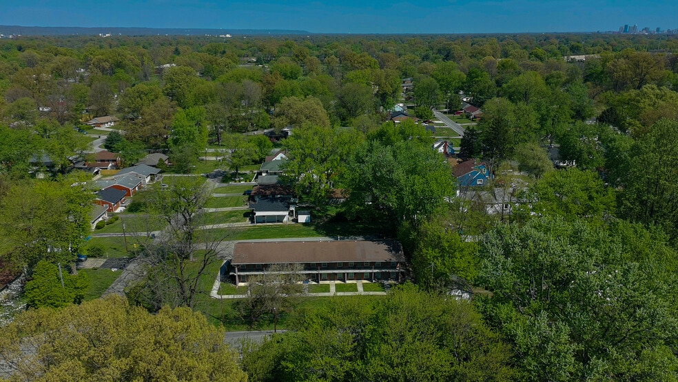 More Photos Of 1909 San Jose Ave, Louisville Apartments For Sale