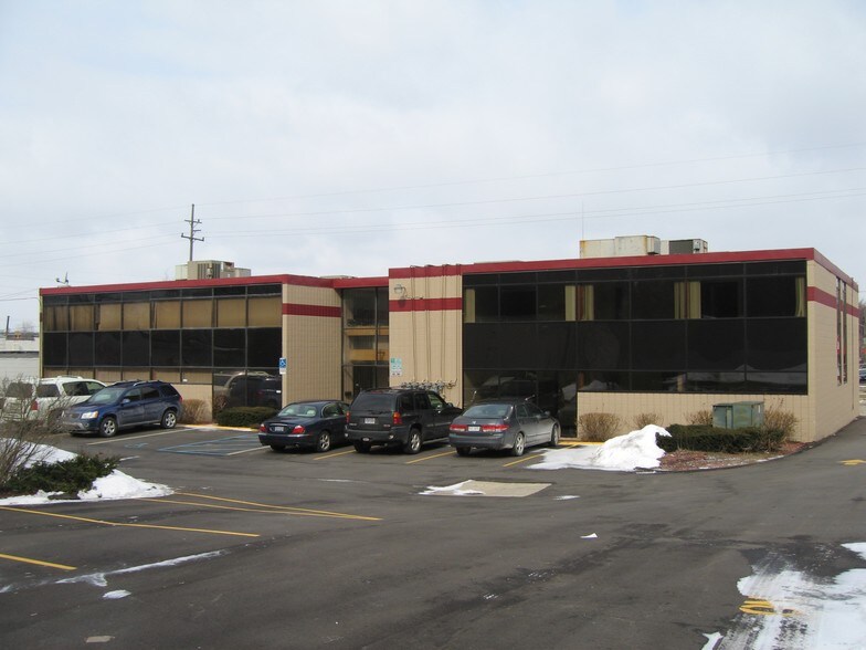 More Photos Of 3060 Packard Rd, Ann Arbor Medical For Lease