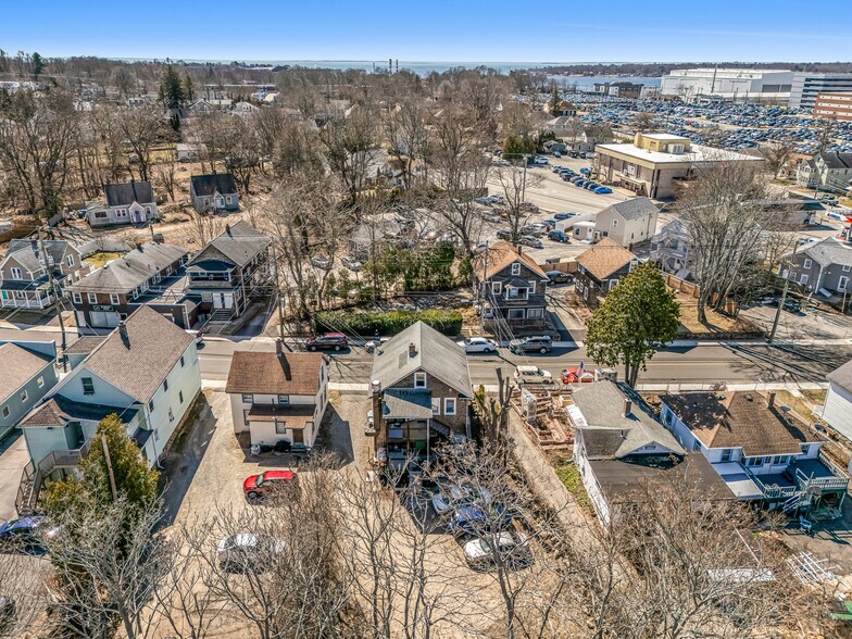 More Photos Of 108-110 Poquonnock Rd, Groton Freestanding For Sale