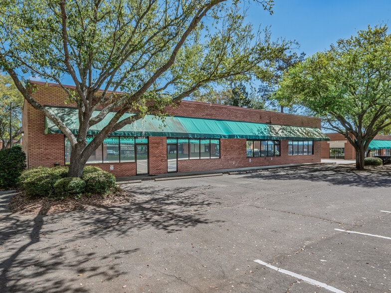 Primary Photo Of 2016 N Point Blvd, Tallahassee Office For Sale