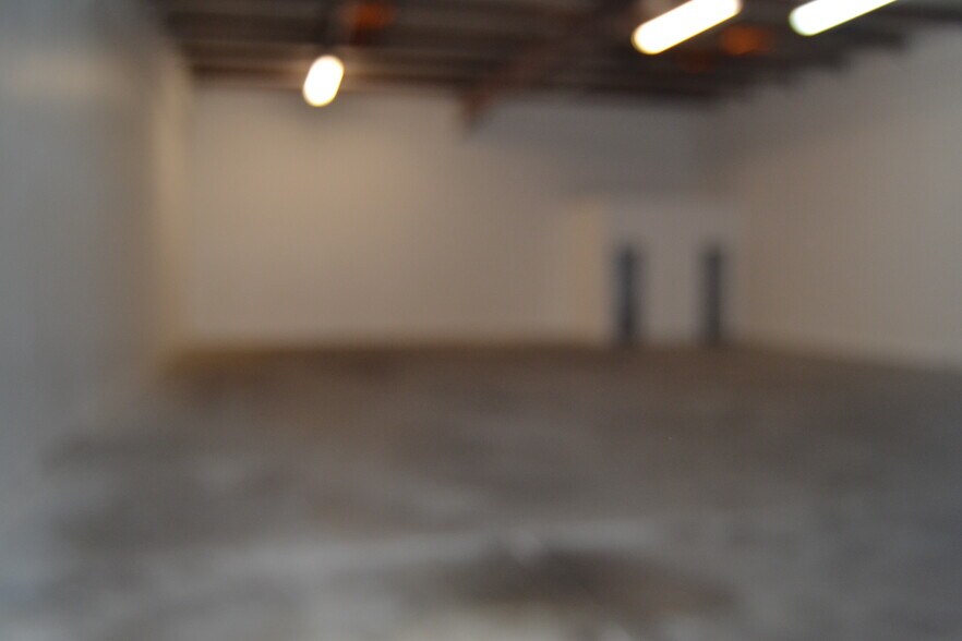 More Photos Of 1400 L and R Industrial Blvd, Tarpon Springs Unknown For Lease