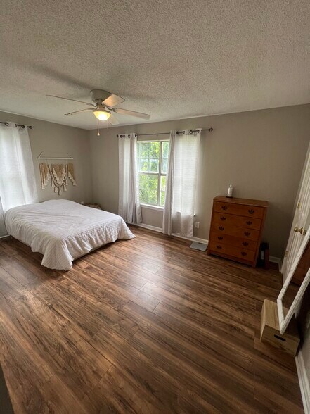 More Photos Of 356 Beechcroft Rd, Spring Hill Apartments For Sale