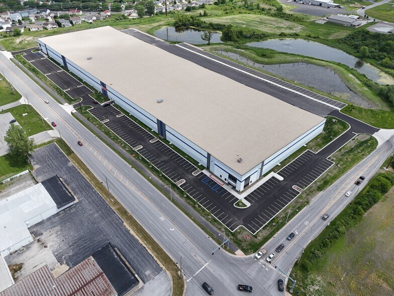 More Photos Of 8719 Mississippi St, Merrillville Distribution For Lease