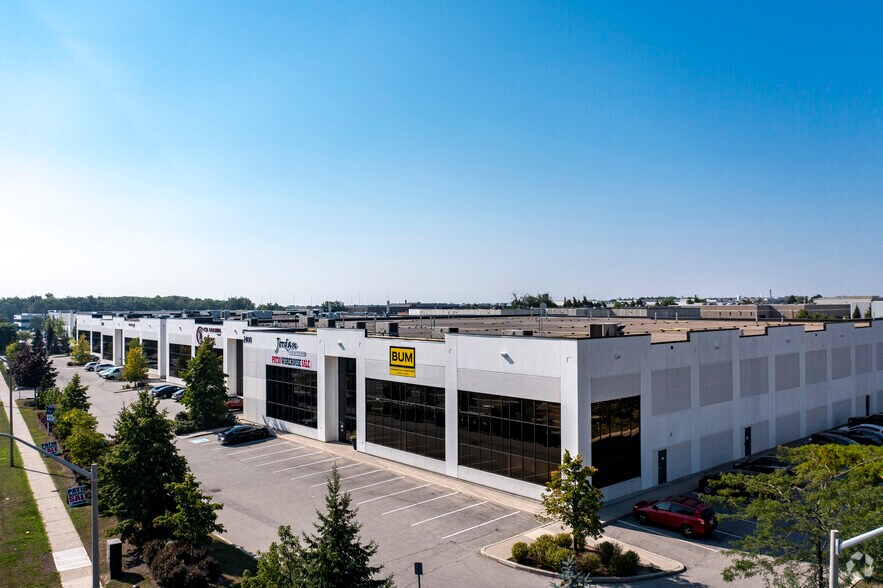 More Photos Of 2400 Winston Park Dr, Oakville Warehouse For Lease