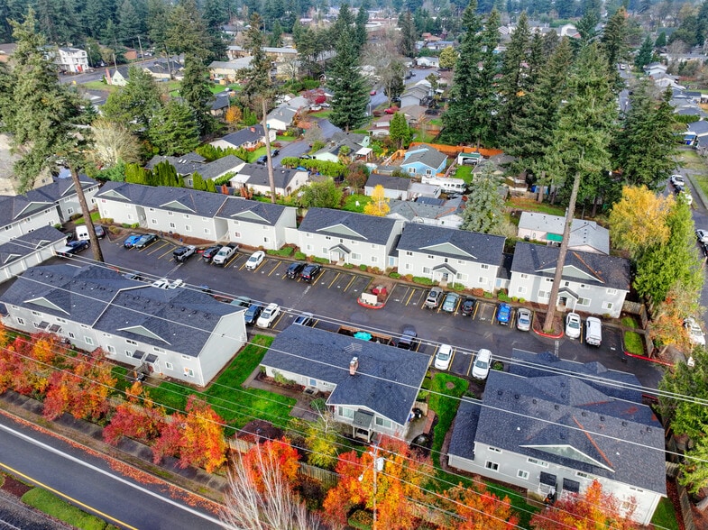 More Photos Of 16405 E Burnside St, Portland Apartments For Sale