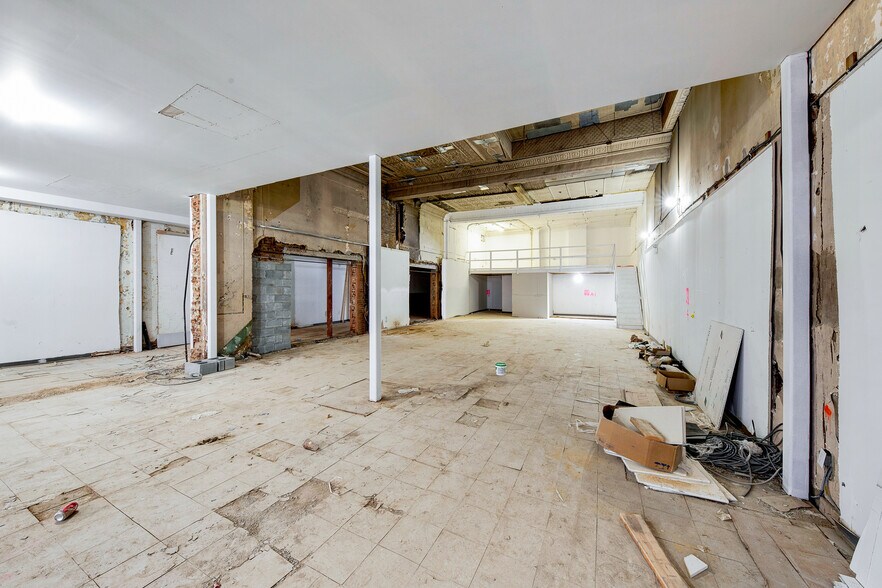More Photos Of 7416 13th Ave, Brooklyn Freestanding For Lease