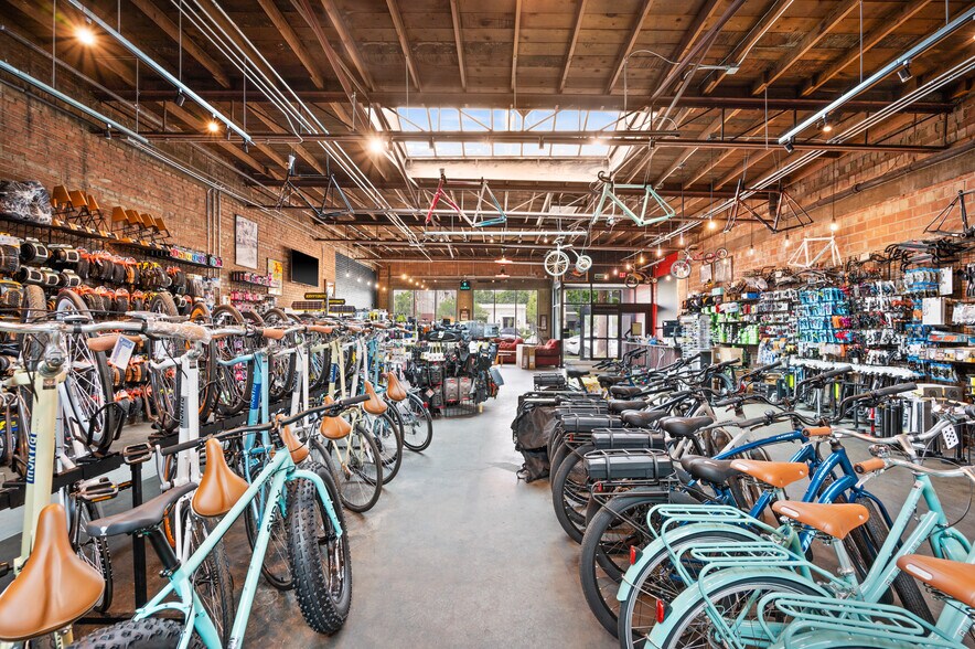 More Photos Of 150 E 800 S, Salt Lake City Storefront Retail Office For Sale