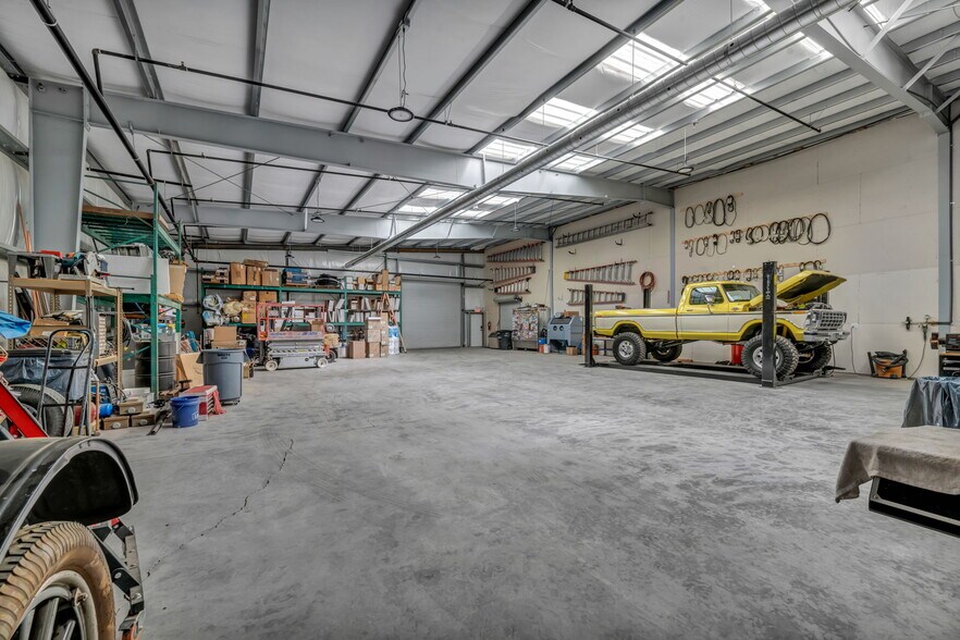 More Photos Of 2 Brown dr, Mound House Manufacturing For Sale