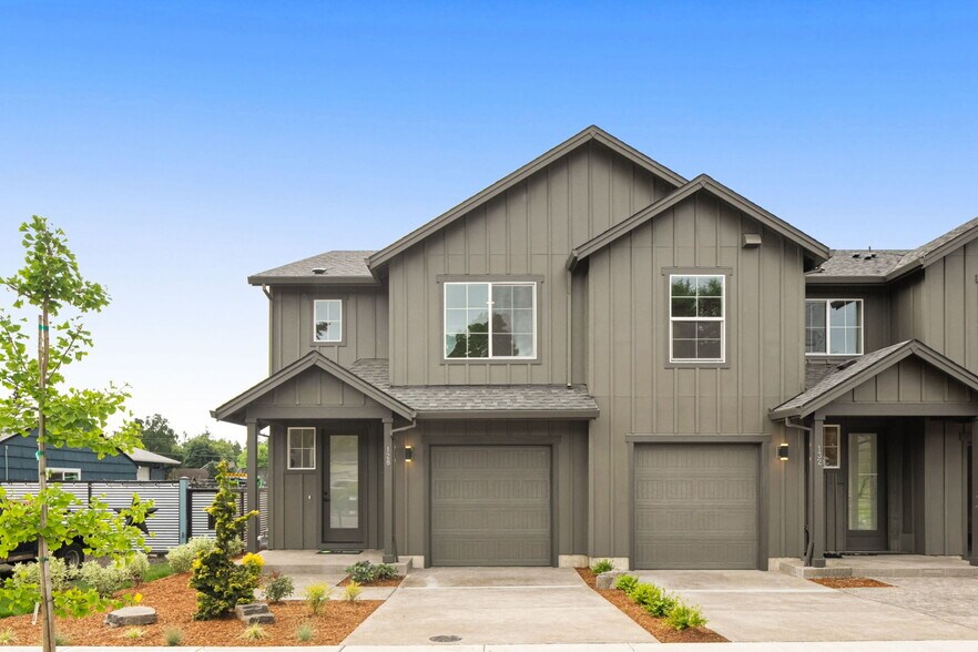 More Photos Of , Oregon City Specialty For Sale