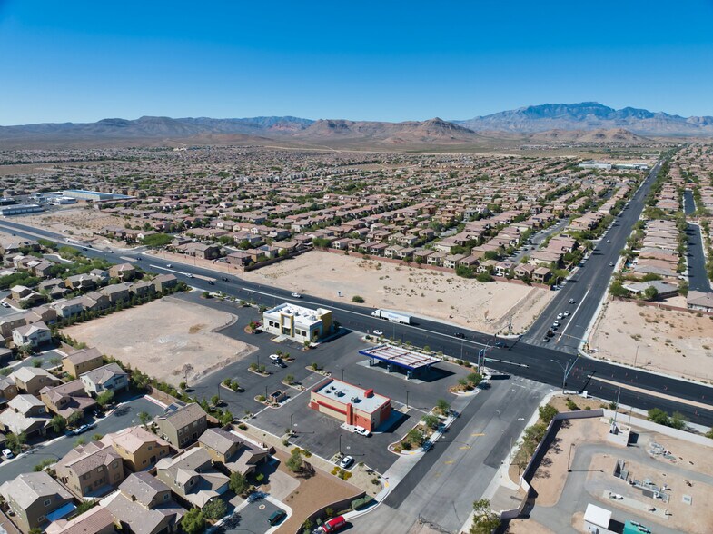 More Photos Of 10130 S Rainbow Blvd, Las Vegas Service Station For Sale