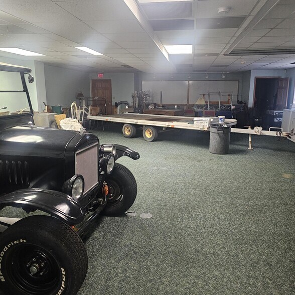 More Photos Of 701 Washington St, Rhinelander Office For Sale