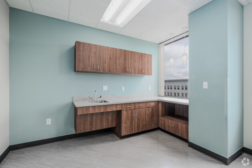 More Photos Of 50 S Main St, Akron Office For Lease