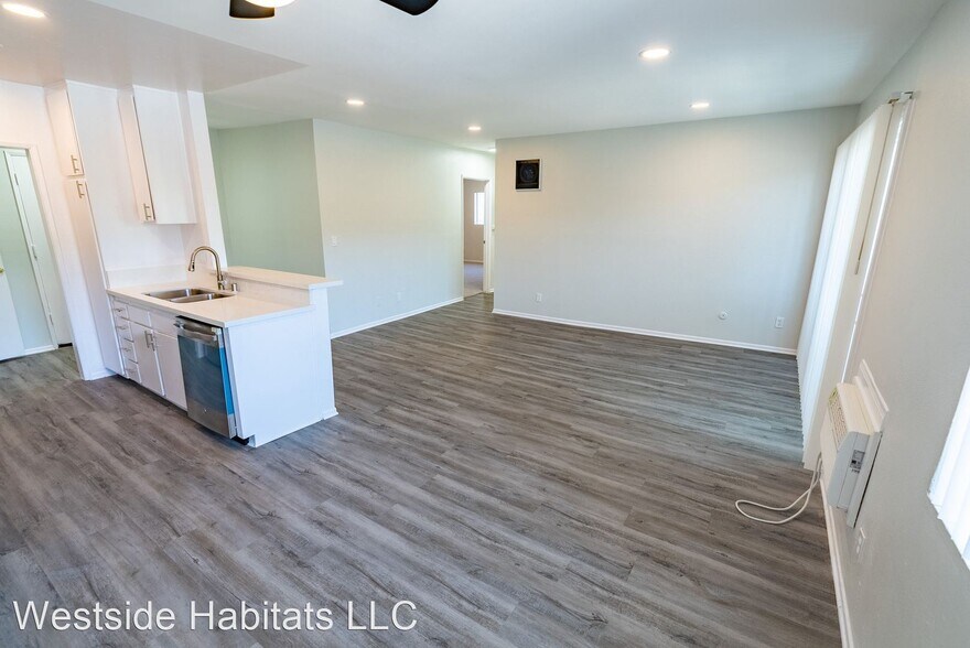 More Photos Of 4444 Ensign Ave, West Toluca Lake Apartments For Sale