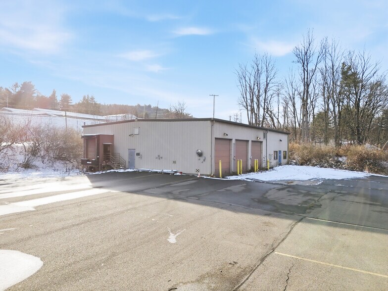 More Photos Of 381 Old Mills Rd, Towanda Warehouse For Sale