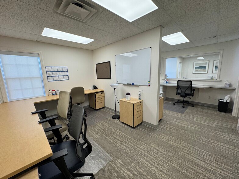 More Photos Of 5 Durham Rd, Guilford Medical For Lease