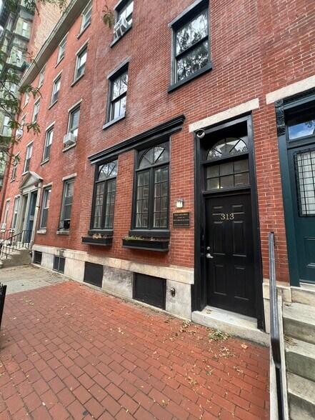 Primary Photo Of 313 S 16th St, Philadelphia Office For Sale