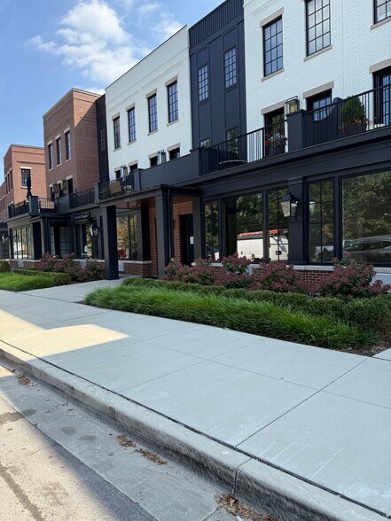 More Photos Of 223-225 Burlington Ave, Clarendon Hills Office Residential For Lease