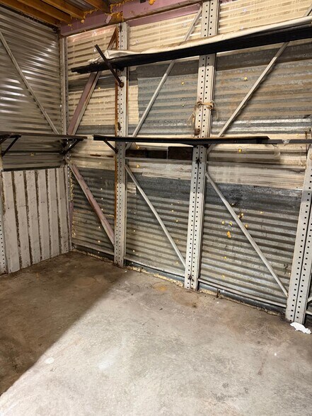 More Photos Of 5020 Mansfield Hwy, Forest Hill Auto Repair For Sale