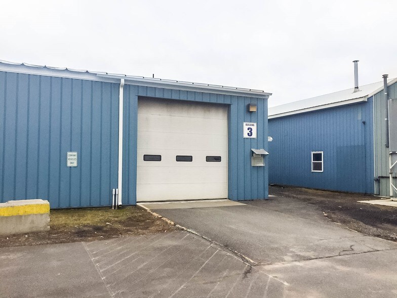 More Photos Of 2 Flint Mine Rd, Coxsackie Manufacturing For Sale