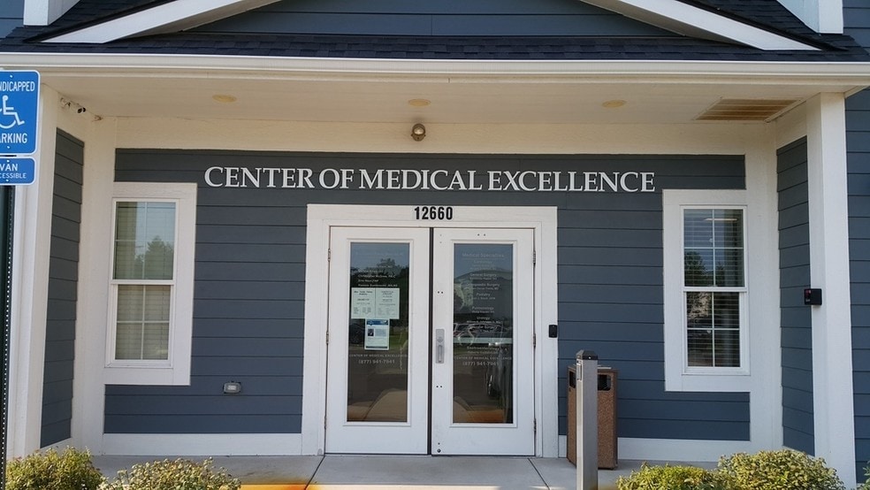 More Photos Of 12660 10 Mile Rd, South Lyon Medical For Lease