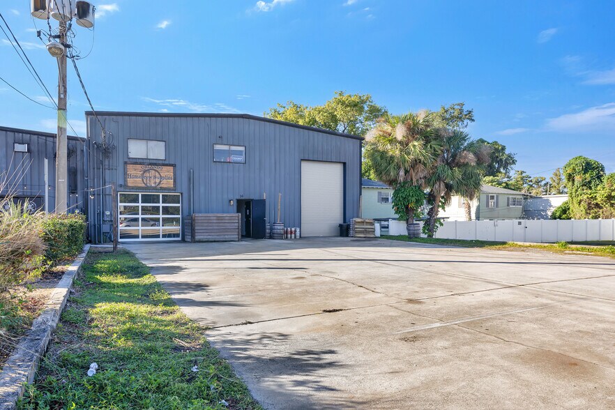 More Photos Of 10-14 W Illiana St, Orlando Warehouse For Sale