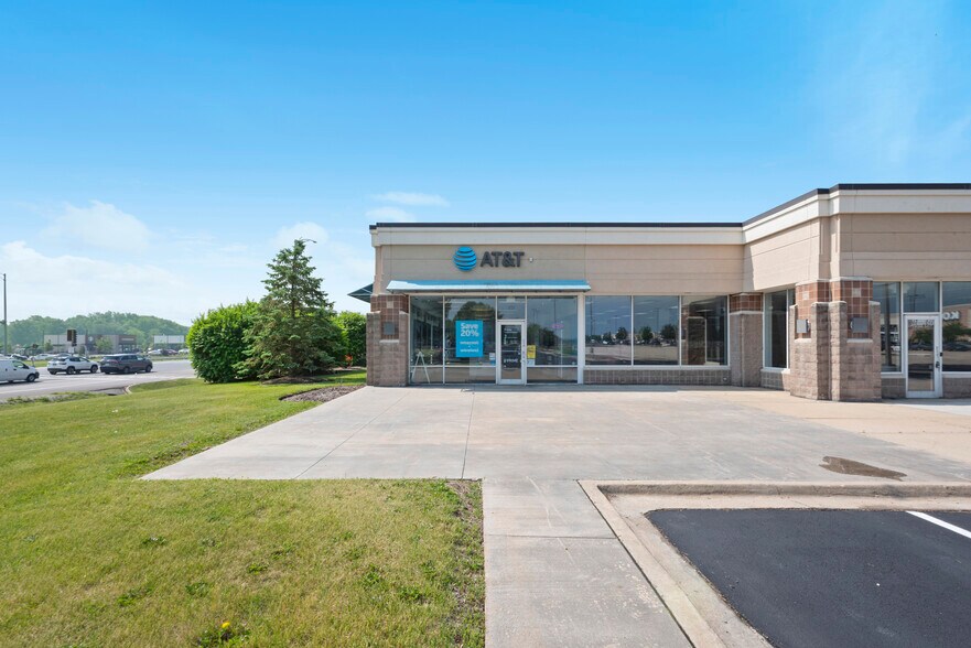 More Photos Of N Randall Rd & Mckee St @ McKee St, Batavia Unknown For Lease