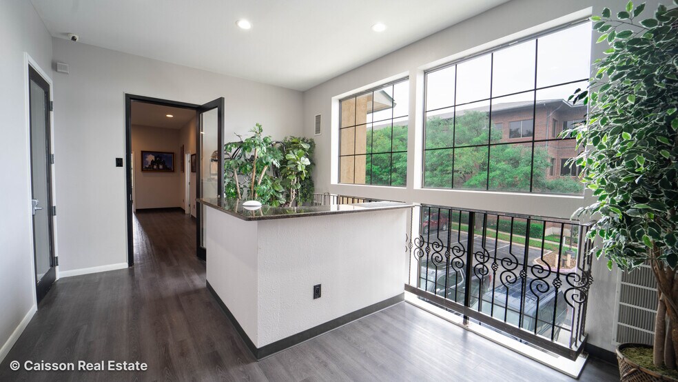 More Photos Of 11459 Huebner Rd, San Antonio Medical For Sale