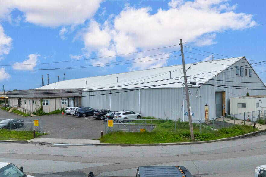 Primary Photo Of 3539 Hampton Rd, Oceanside Warehouse For Sale