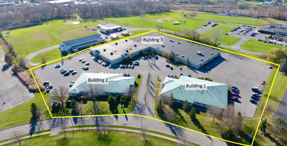 Primary Photo Of 6 Rhoads Dr, Utica Flex For Lease