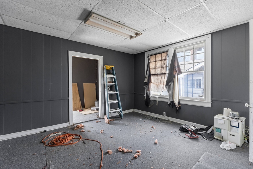 More Photos Of 2507 McCallie Ave, Chattanooga Office Residential For Sale