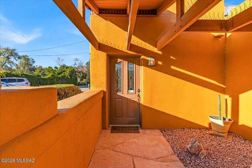 More Photos Of 2559 E Fort Lowell Rd, Tucson Office Residential For Sale