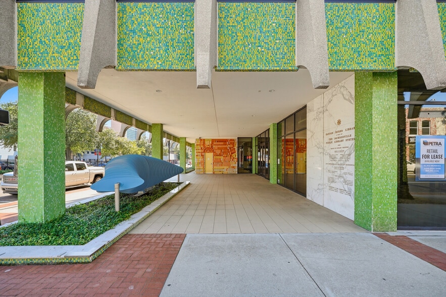 More Photos Of 40 E Adams St, Jacksonville Office For Lease