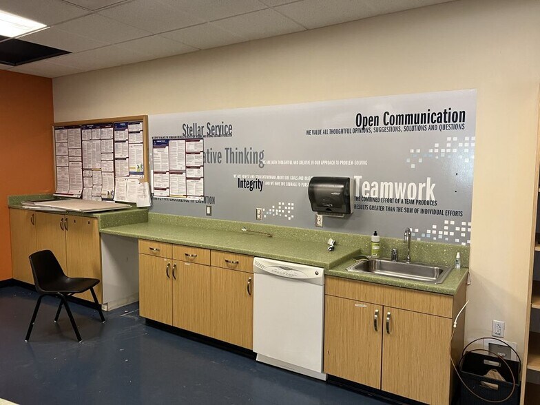 More Photos Of 115 Munson St, New Haven Office For Lease