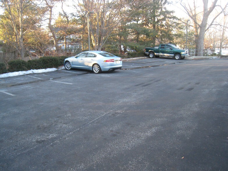 More Photos Of 215 E Laurel Rd, Stratford Medical For Lease