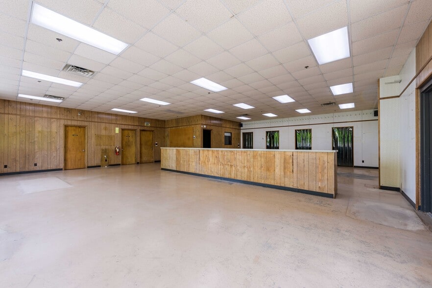 More Photos Of 494 Richardson Rd SE, Calhoun Industrial For Sale