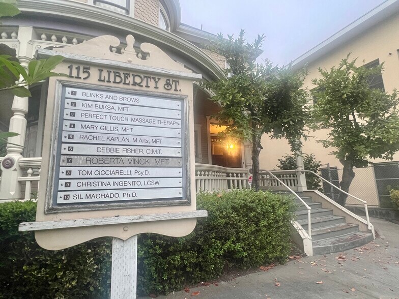 More Photos Of 115 Liberty St, Petaluma Land For Lease