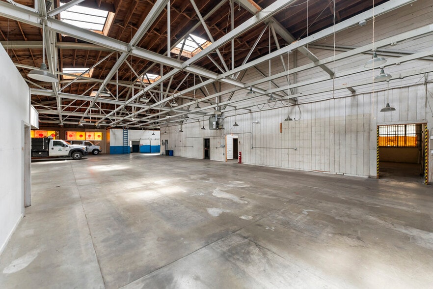 More Photos Of 1110 Colusa St, Vallejo Auto Repair For Sale