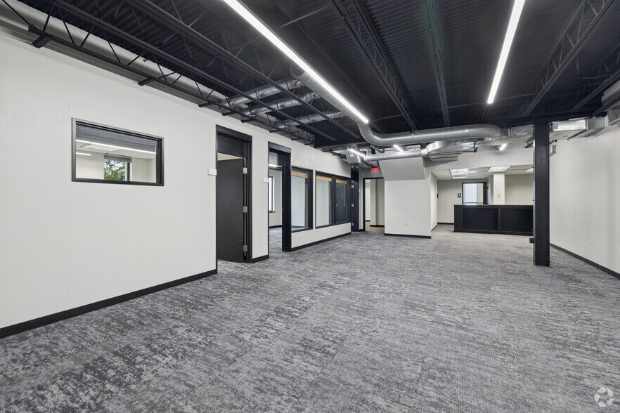 More Photos Of 58 Concord St, North Reading Office For Lease