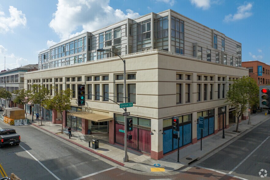 More Photos Of 25-45 N Raymond Ave, Pasadena Apartments For Lease