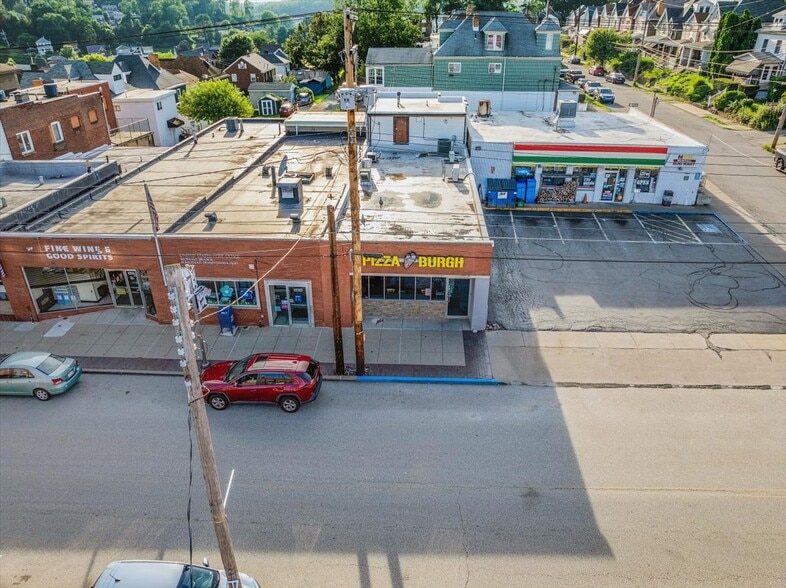 More Photos Of 3404 Main St, Homestead Storefront For Sale