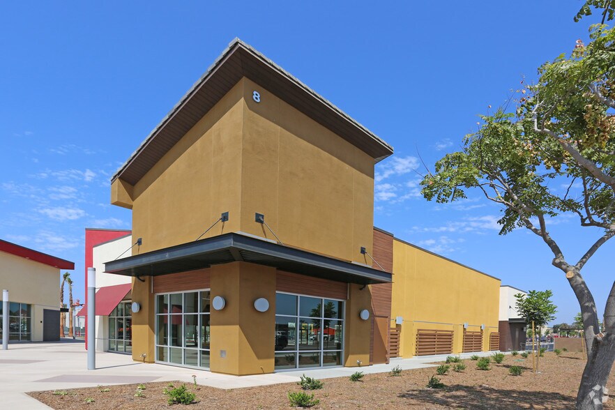 More Photos Of 40 N 4th Ave, Chula Vista Unknown For Lease