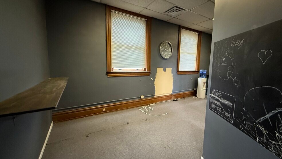 More Photos Of 242-248 W Broad St, Quakertown Office For Sale